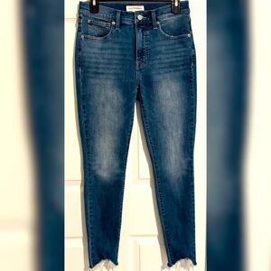 Lucky Brand | Distressed Hem High Rise Skinny Jeans